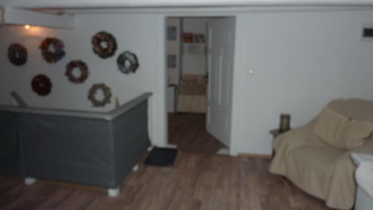 Kowalowka Apartment Mirsk Exterior foto